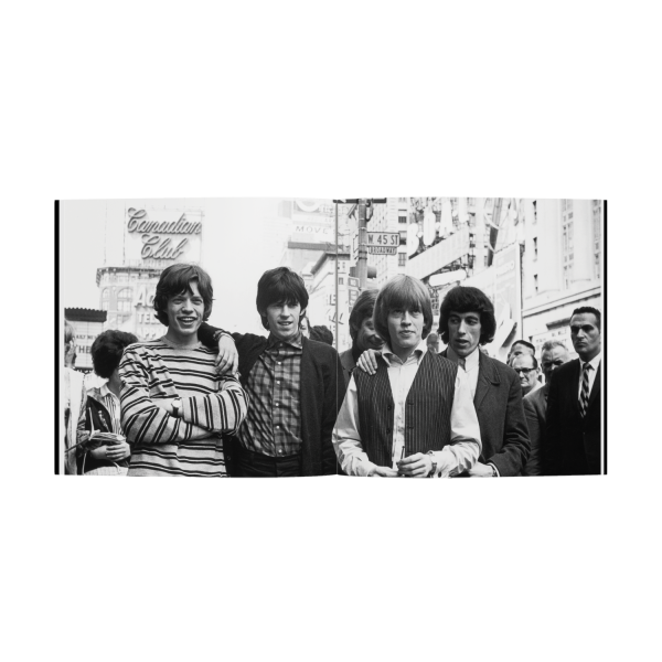 THE ROLLING STONES x GOLDMINE  EARLY YEARS  SPECIAL COLLECTOR’S EDITION SOFTCOVER BOOK w THE ROLLING STONES ’12x5’ LP (Exclusive Limited Edition - Gold Vinyl) For Sale - Image 3